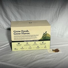 Countertop Organic Herb Kit, Beginner’s Garden, New