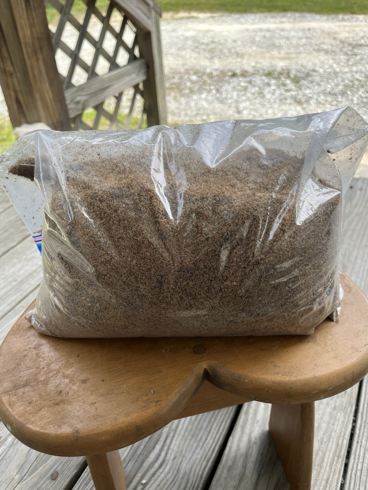 100% Hardwood substrate grow bags