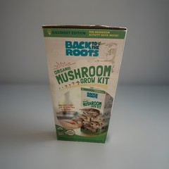 Back to the Roots Organic Mushroom Grow Kit, Organic Pearl Oyster Mushrooms, NEW