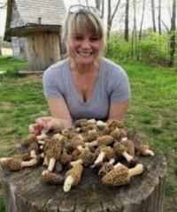 Morel Mushroom – Spawn – Garden Grow Kit – Covers 6′ X 6′ Area!